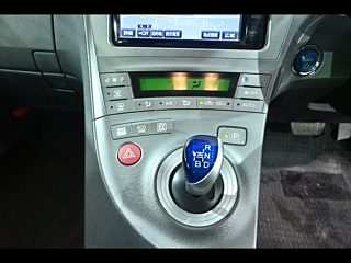 TOYOTA PRIUS 2014