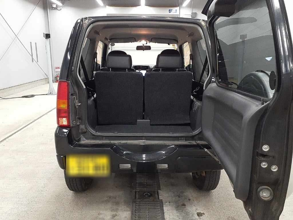 SUZUKI JIMNY 2010