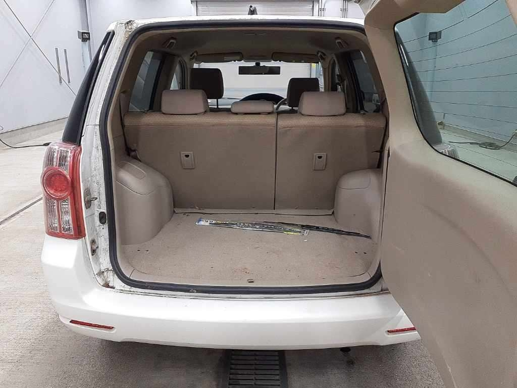 TOYOTA RAUM 2009