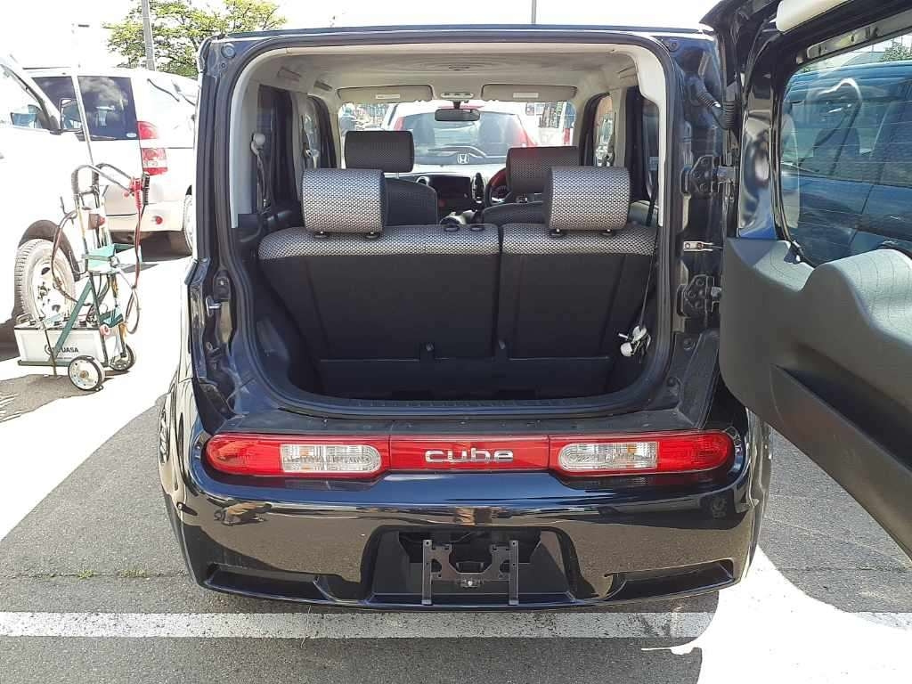 NISSAN CUBE 2012