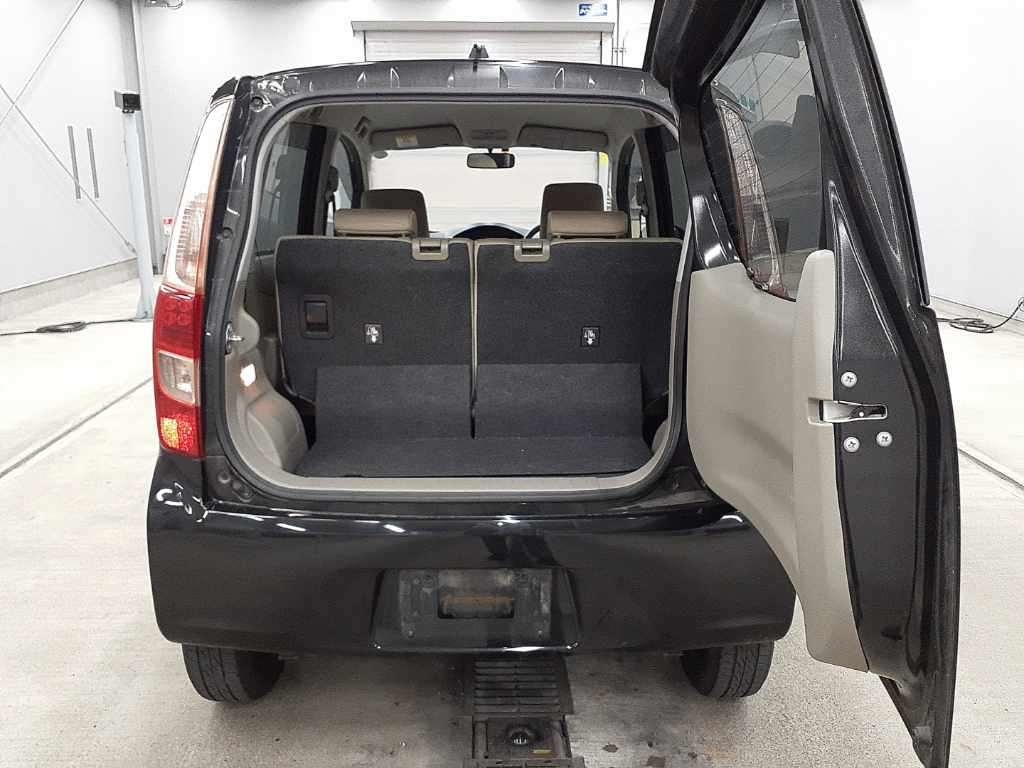 DAIHATSU MOVE 2011