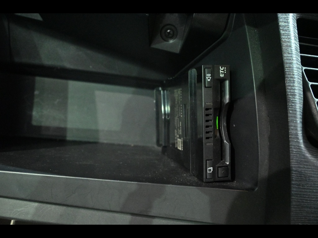DAIHATSU MOVE 2012