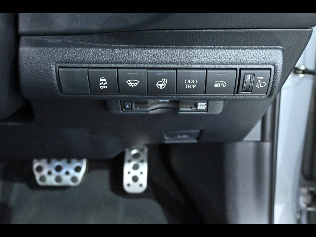 TOYOTA COROLLA TOURING 2024
