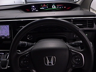 HONDA STEP WAGON 2017