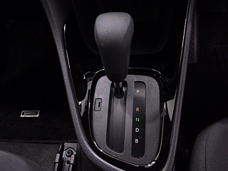TOYOTA YARIS 2020