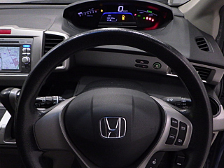 HONDA FREED 2012