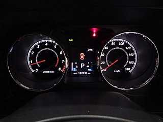 MITSUBISHI DELICA D5 2010