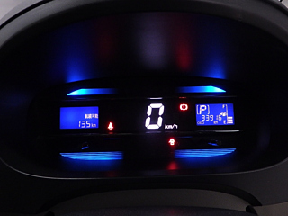 DAIHATSU MIRA E S 2014