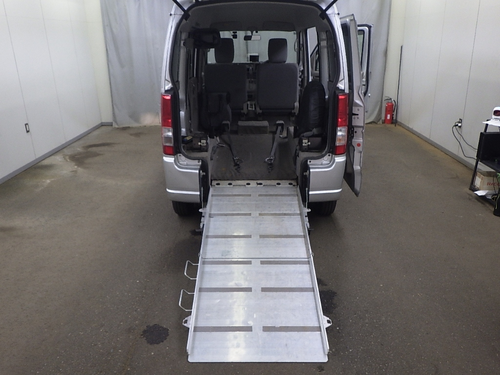 SUZUKI EVERY WAGON 2014
