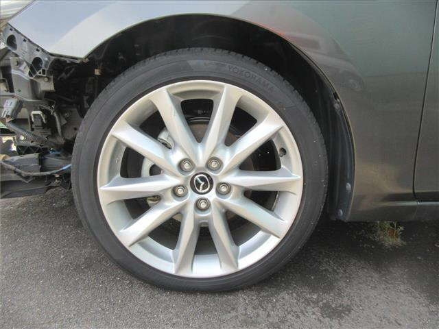 MAZDA AXELA 2017