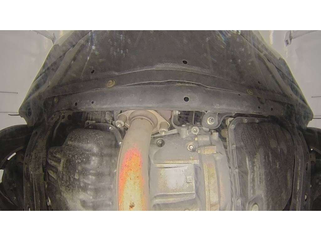 TOYOTA HARRIER 2010