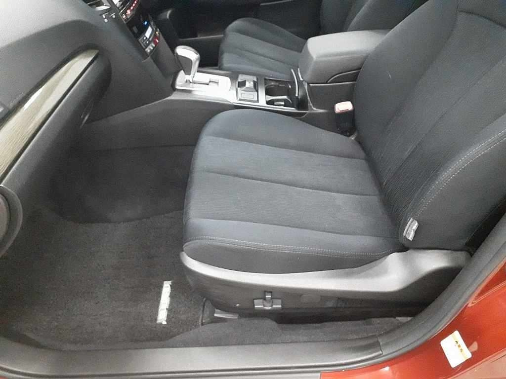 SUBARU LEGACY B4 2013