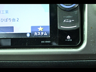 TOYOTA VITZ 2015