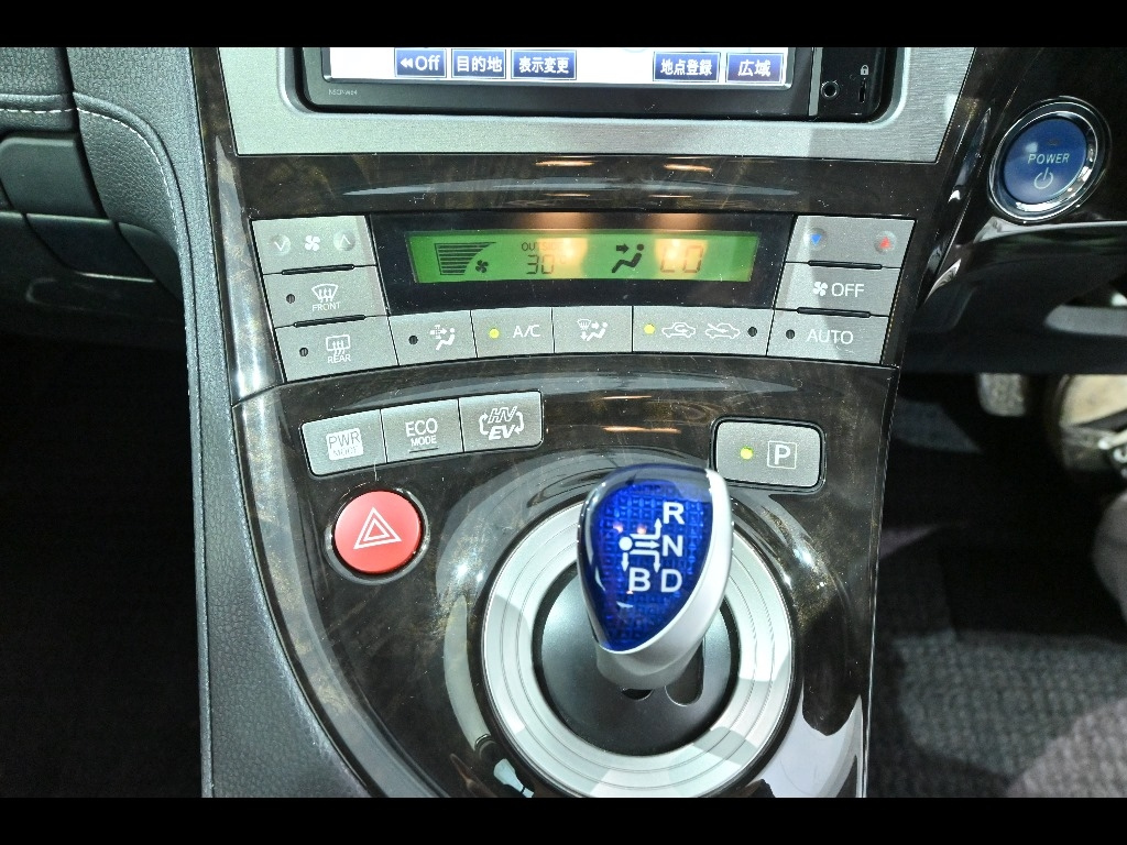 TOYOTA PRIUS PHV 2014