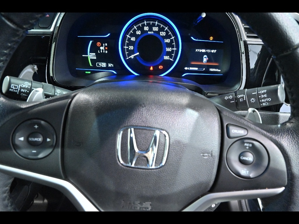 HONDA SHUTTLE 2017