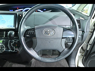 TOYOTA ESTIMA 2013