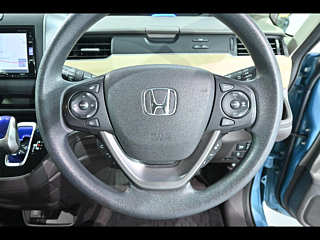 HONDA FREED 2016