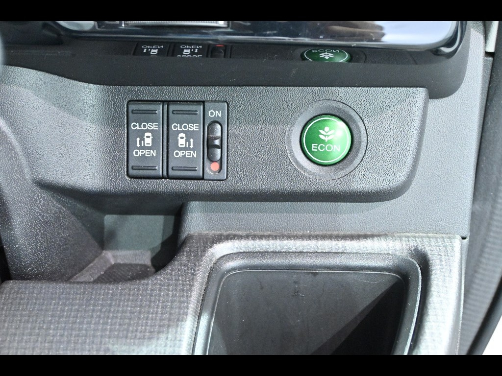 HONDA STEP WAGON 2018