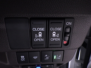 HONDA FREED 2024