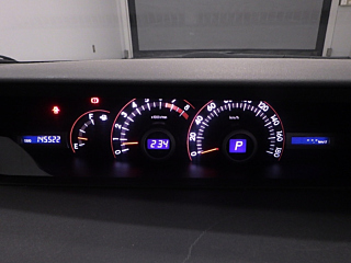 TOYOTA NOAH 2009