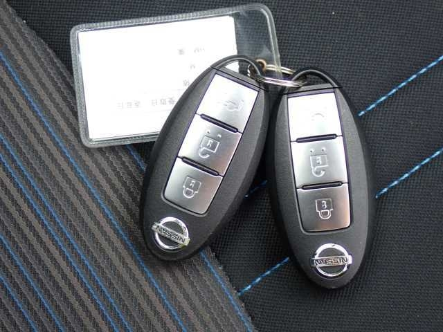 NISSAN LEAF 2017