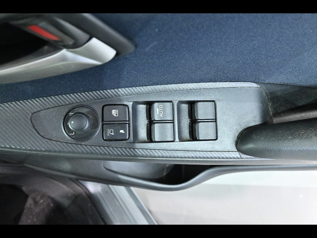 MAZDA DEMIO 2016