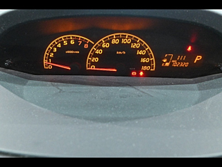 TOYOTA VITZ 2009