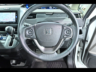 HONDA FREED 2018