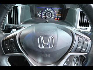 HONDA STEP WAGON 2013