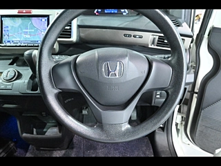HONDA FREED 2011