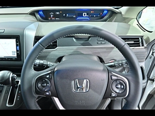 HONDA FREED 2019
