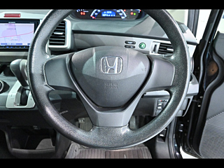 HONDA FREED 2013