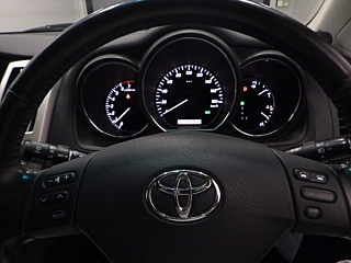TOYOTA HARRIER 2009