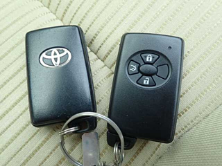 TOYOTA PREMIO 2016