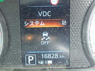 NISSAN ROOX 2021