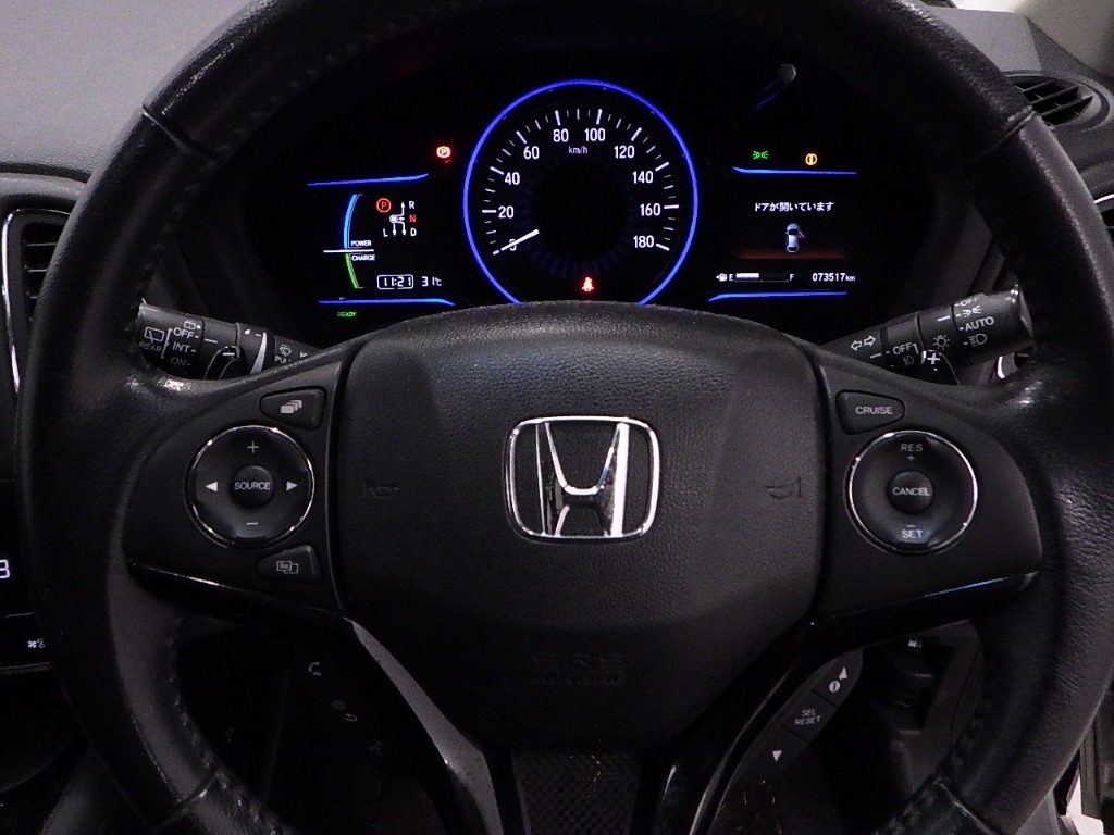 HONDA VEZEL 2014