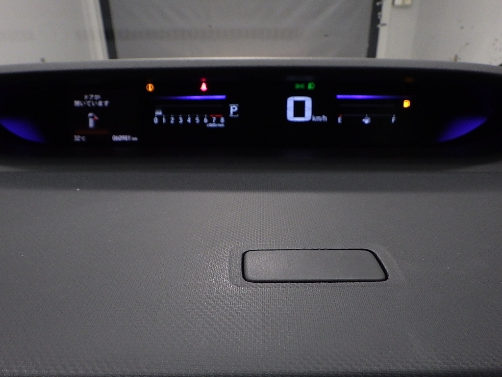 HONDA STEP WAGON 2016