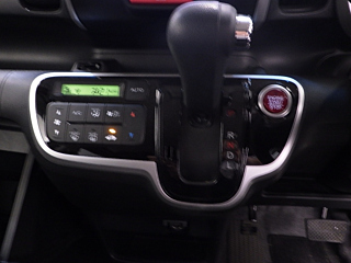 HONDA N BOX 2015