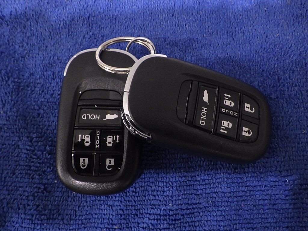 HONDA STEP WAGON 2023