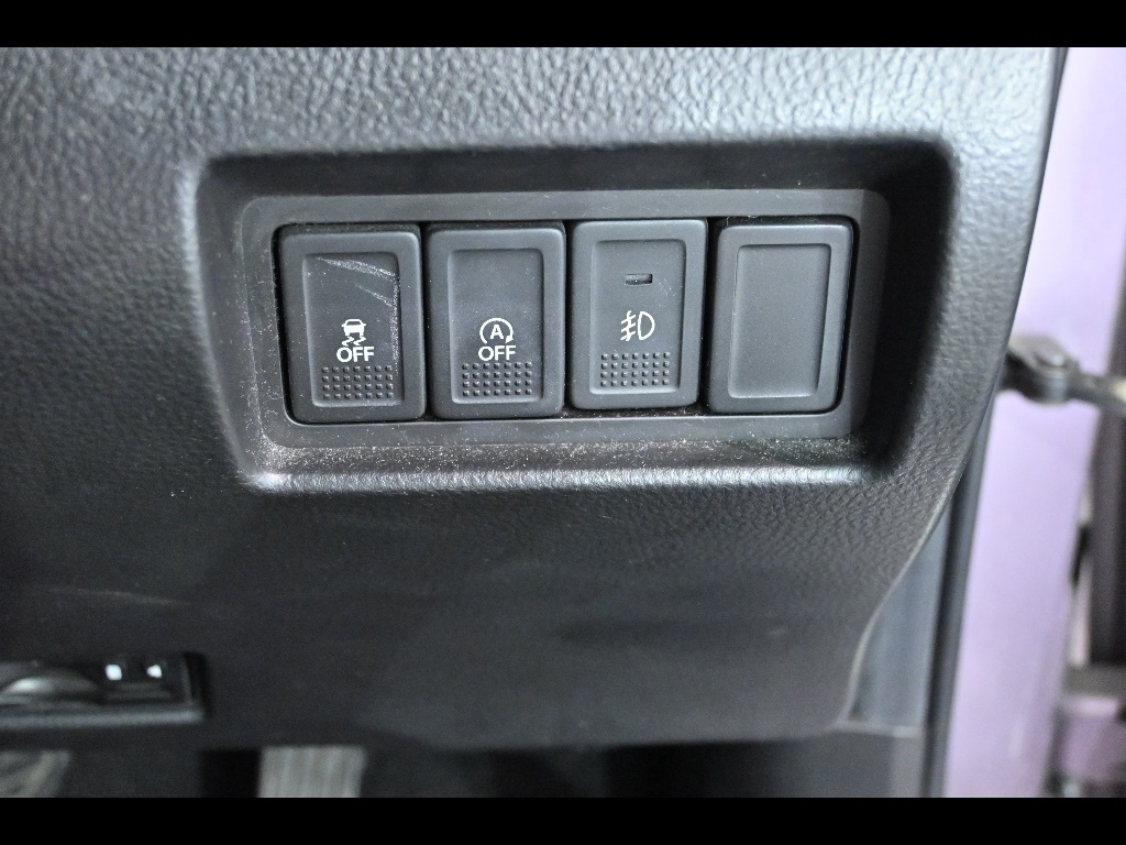 SUZUKI SWIFT 2016