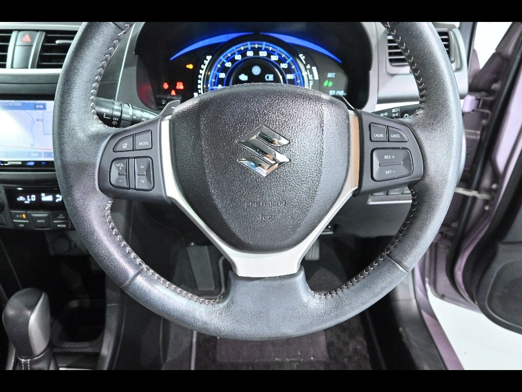SUZUKI SWIFT 2016