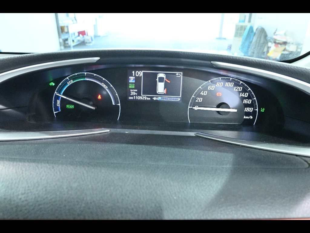 TOYOTA SIENTA 2016