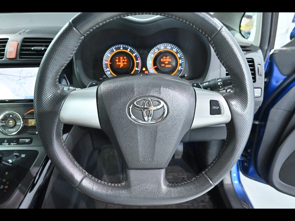 TOYOTA AURIS 2009