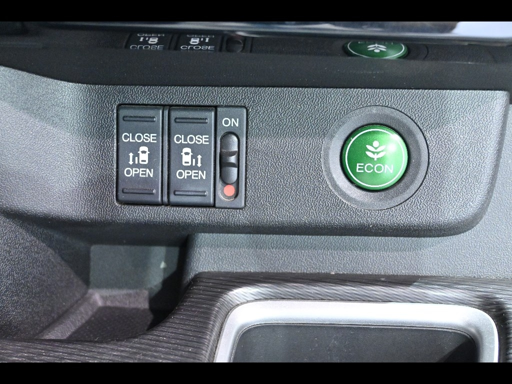 HONDA STEP WAGON 2018