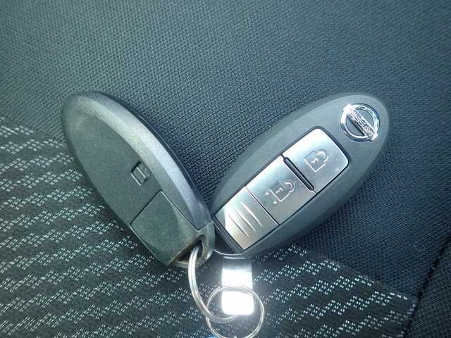 NISSAN NOTE 2019