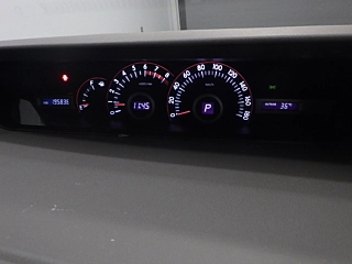 TOYOTA NOAH 2008