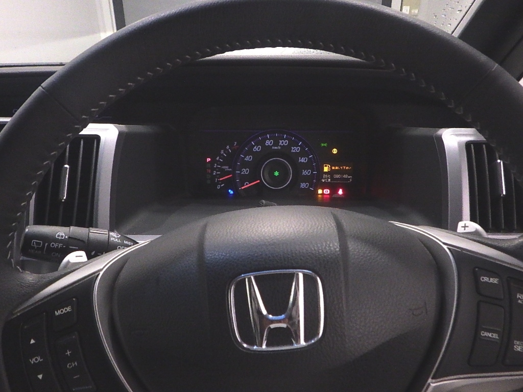 HONDA STEP WAGON 2014