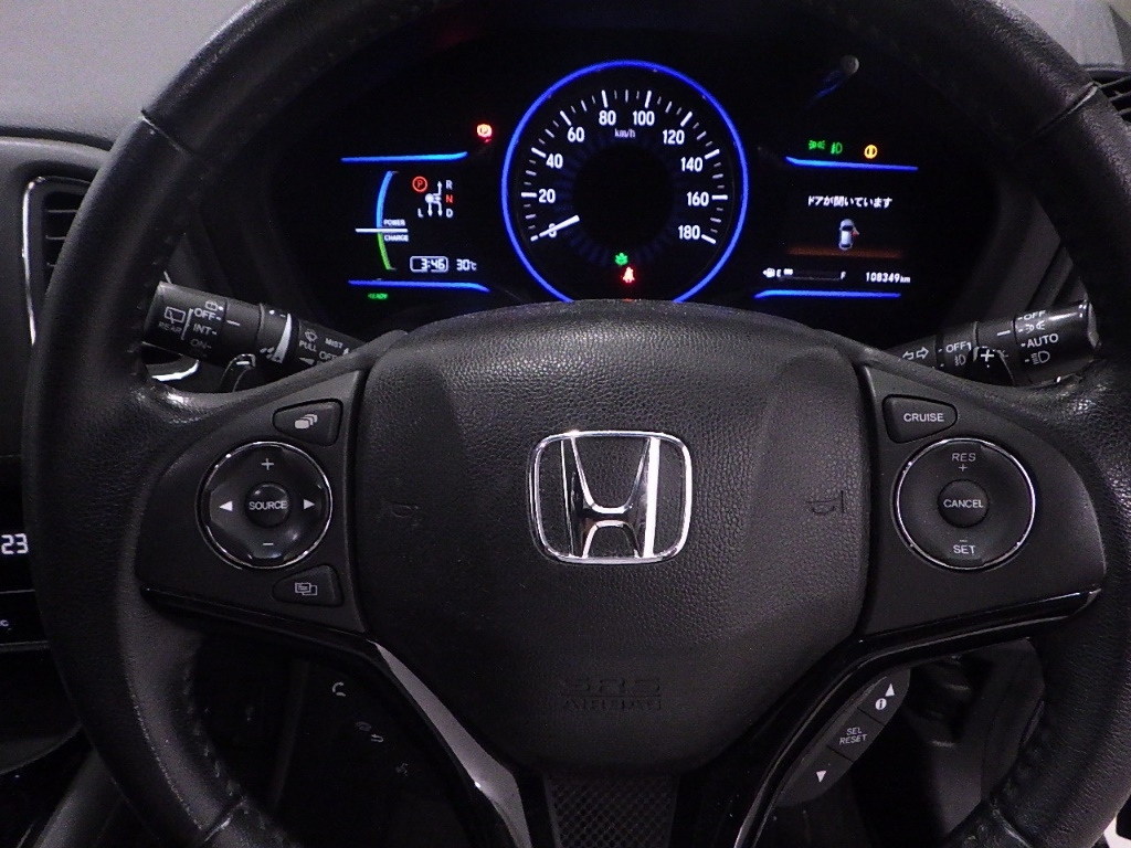 HONDA VEZEL 2014