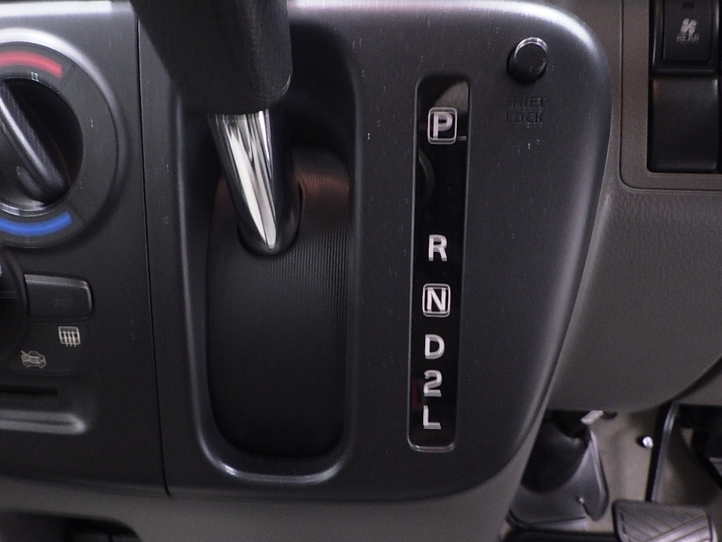 NISSAN CLIPPER VAN 2021