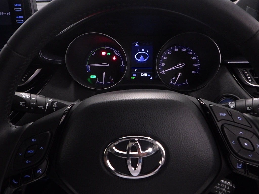 TOYOTA C-HR 2021